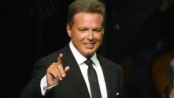 Luis Miguel no es un deudor alimentario moroso según comprueba un documento