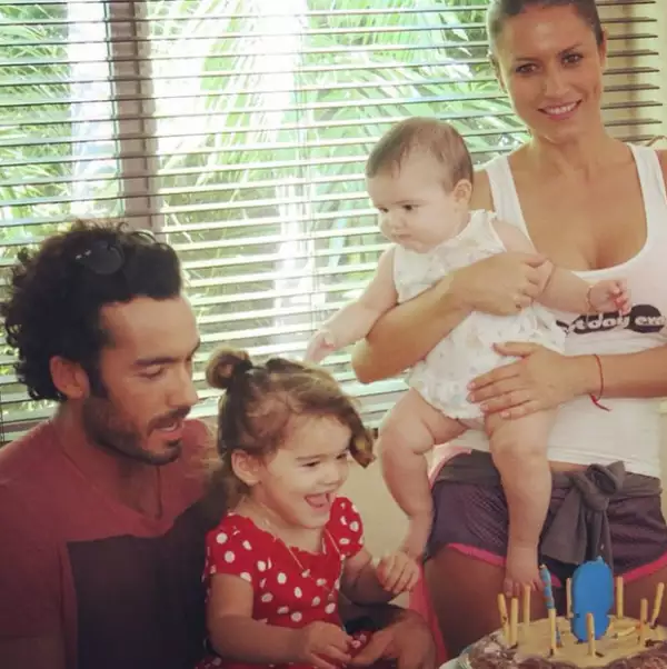 Así festejaron Aaròn Dìaz y Lola Ponce a su primogénita Erin.