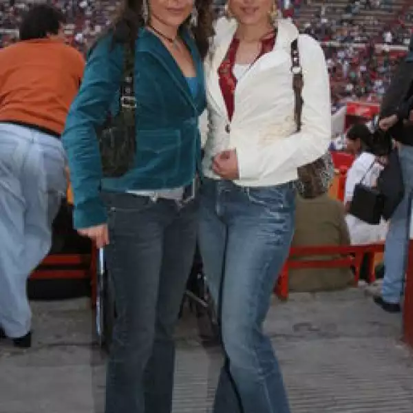 Gaby Ferrer, Daniela Bonilla