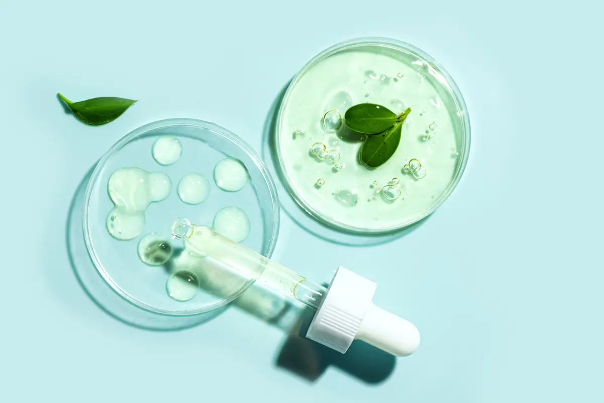No quiere venderse en supermercado o farmacias: la marca dermocosmética que apuesta por mercado premium 