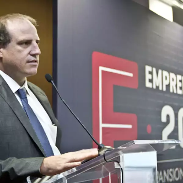 Alberto Bello, director editorial de negocios de Grupo Expansión, dirigió mensaje de bienvenida a los emprendedores participantes.