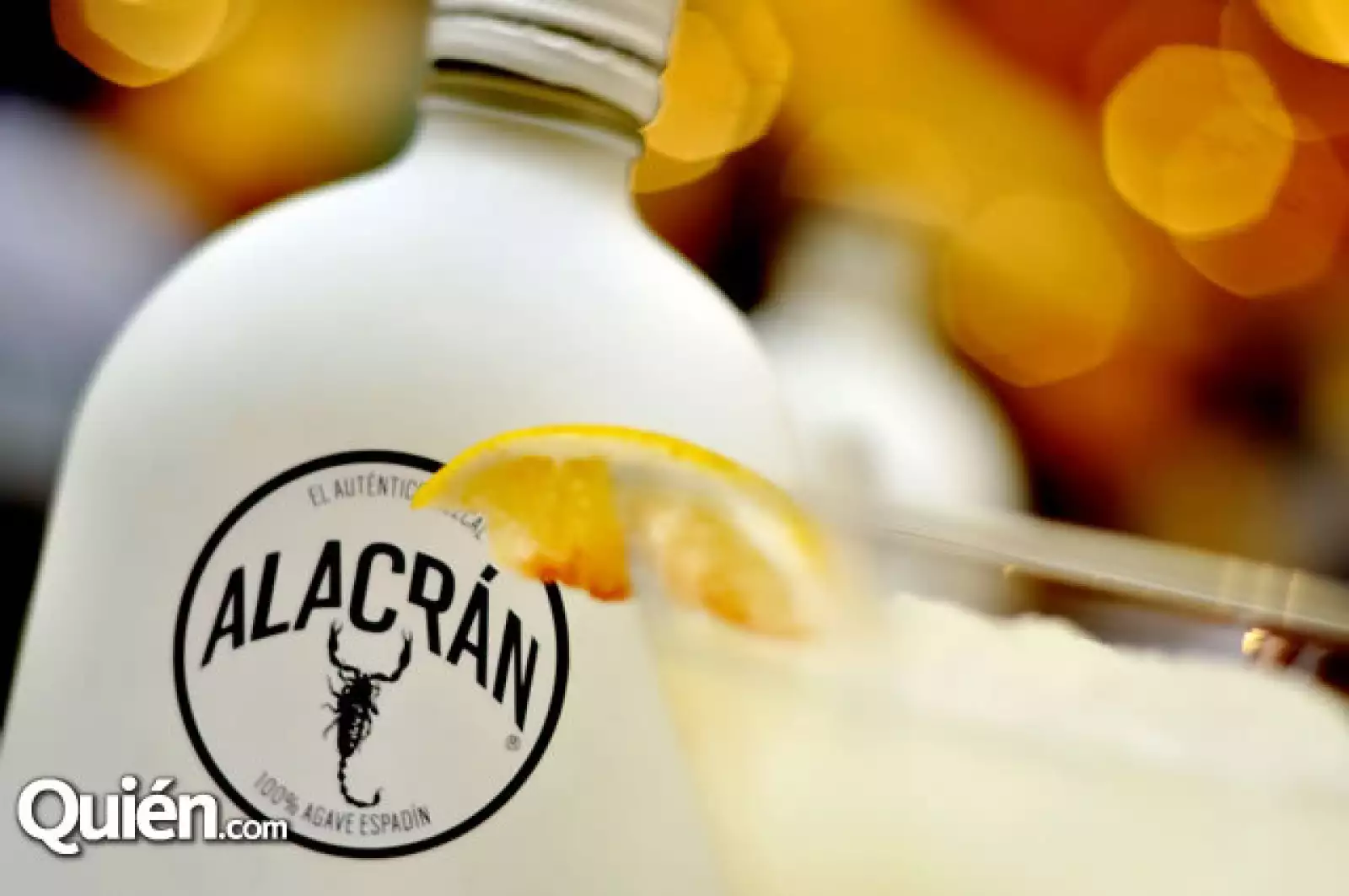 Tane presenta Cata del Mezcal Alacrán en el Palacio de Hierro