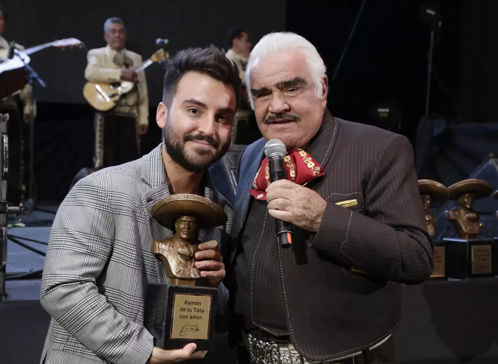 Ramón Fernández, nieto de Vicente Fernández