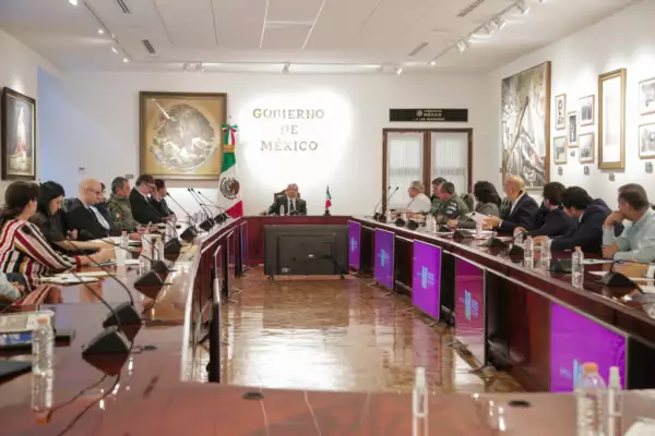 Reunión del presidente con su gabinete.