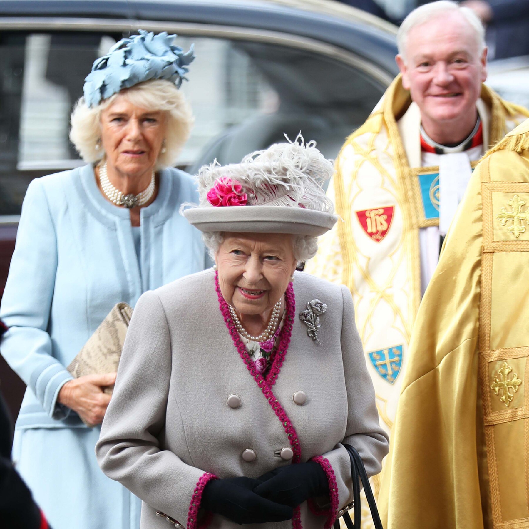 Reina Isabel Pone Orden A Los Viajes De La Familia Real Sin Jets Privados