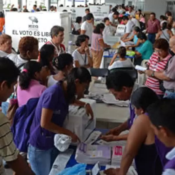 En las elecciones de este domingo se elige al presidente de México, además de seis gobernadores estatales y jefe de Gobierno del DF. (Foto: AP)