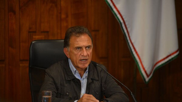 Suspenden clases