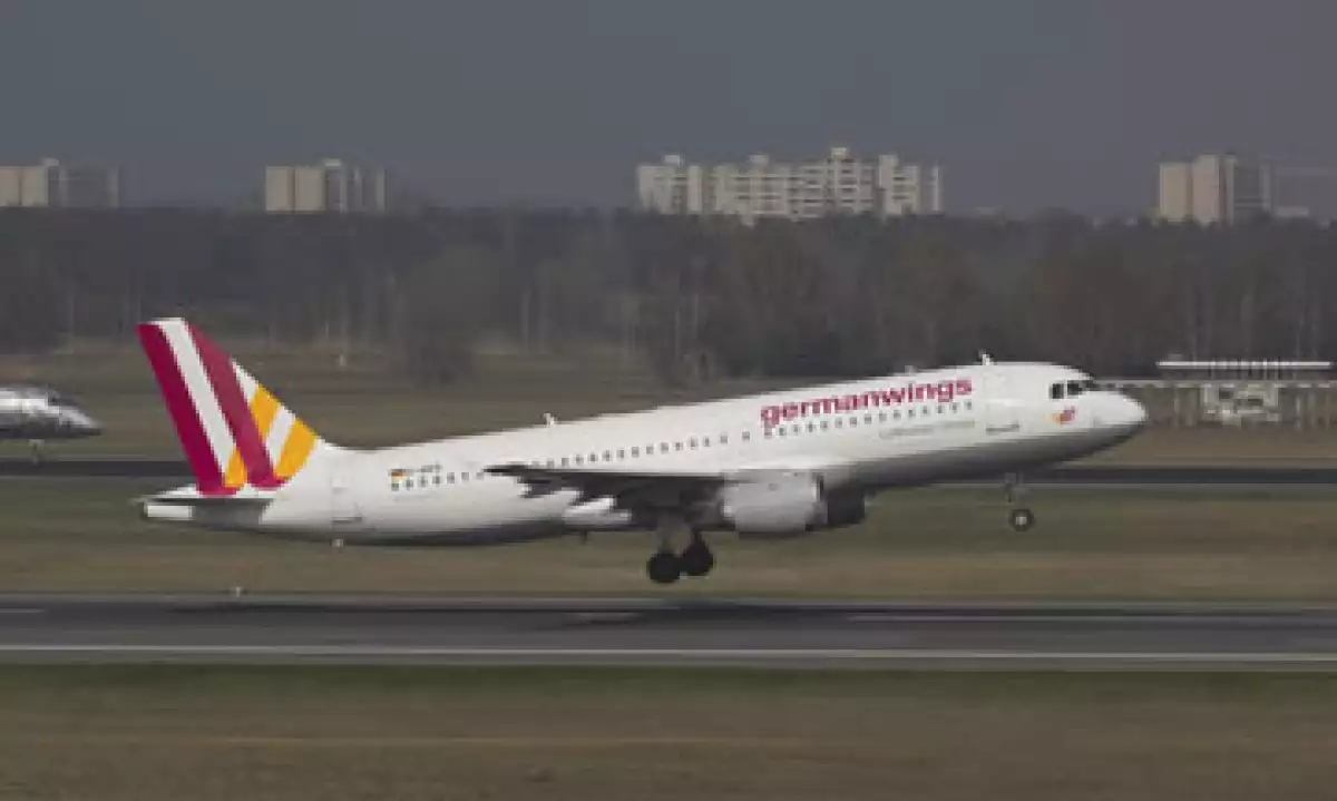 El avión (foto de archivo) se estrelló en una zona remota de los Alpes franceses. (Foto: Reuters )