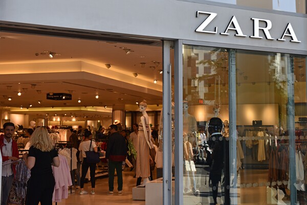 Oxford Street Retail Outlets