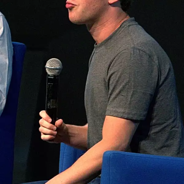 zuckerberg auditorio nacional