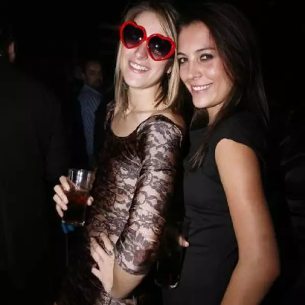 Marion Dangman,Miriam Méndez