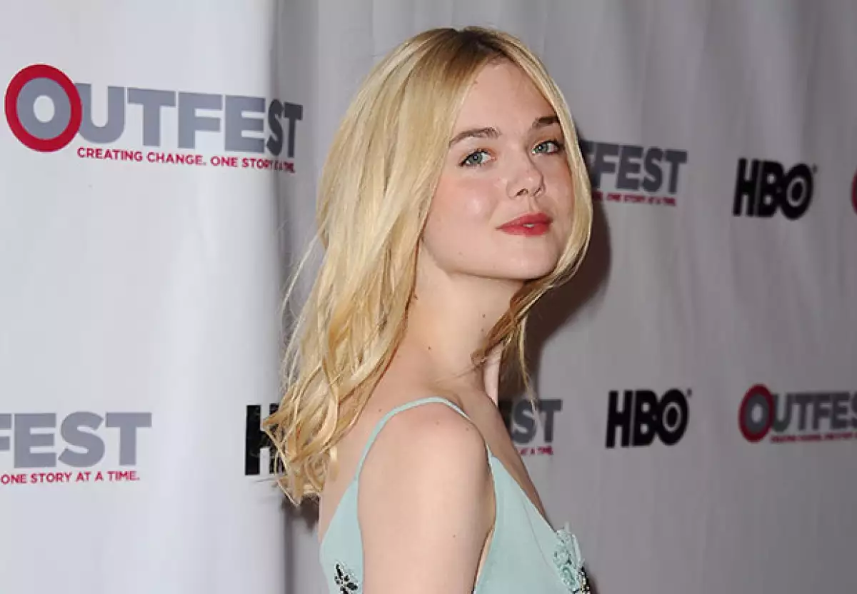 ‘About Ray’ es la película en la que la actriz de 17 años mostrará la transición de mujer a hombre compartiendo créditos con Naomi Watts y Susan Sarandon.
