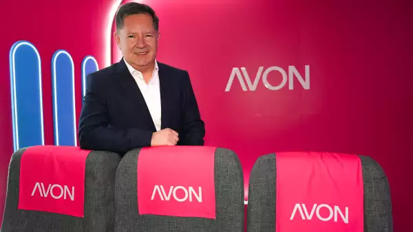 francisco-demesa-ceo-avon.png