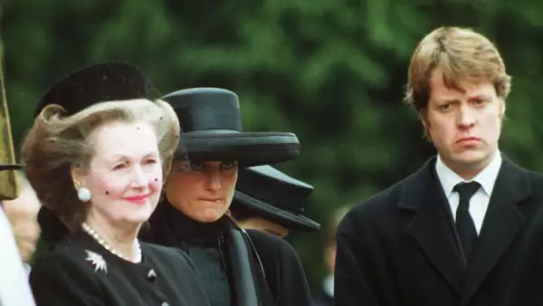 Princesa Diana y Charles Spencer
