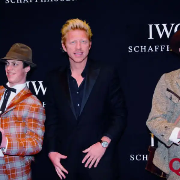 Boris Becker con fotografos de los 30´s