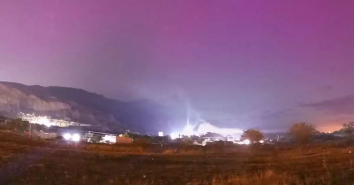 ¿Cuál es la relación entre las tormentas solares y las auroras boreales?