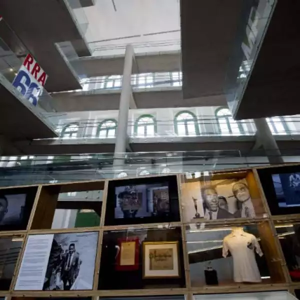 Museo de Pel�, Brasil