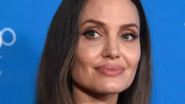 Angelina Jolie