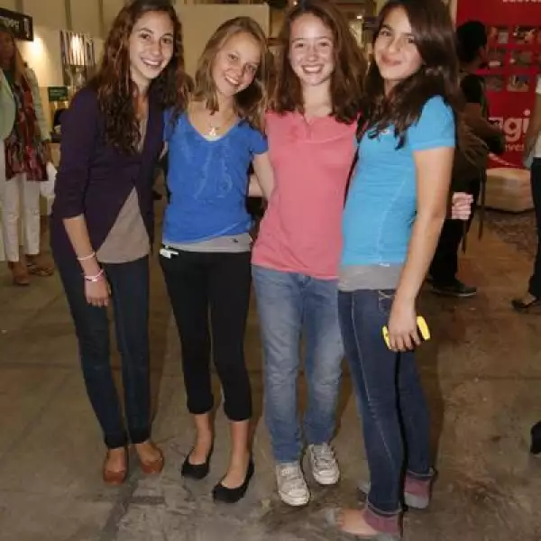 Mariana Larios,Almudena Suárez,Sofía Mayo,Tach Martínez