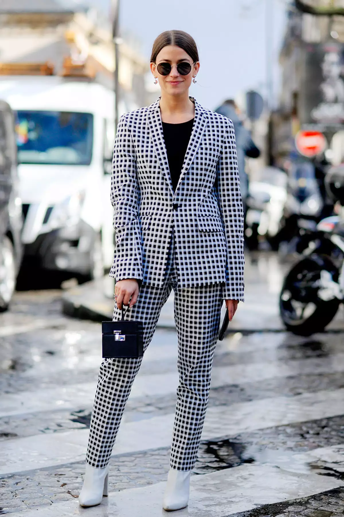 Street Style, Day 6, Autum Winter 2017, Paris Fashion Week, France - 05 Mar 2017