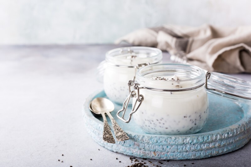 Yogurt griego con chía