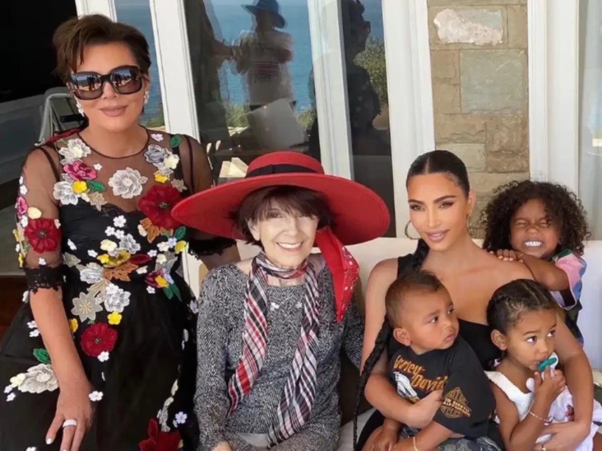 kris-jenner-muere-su-mama.jpg