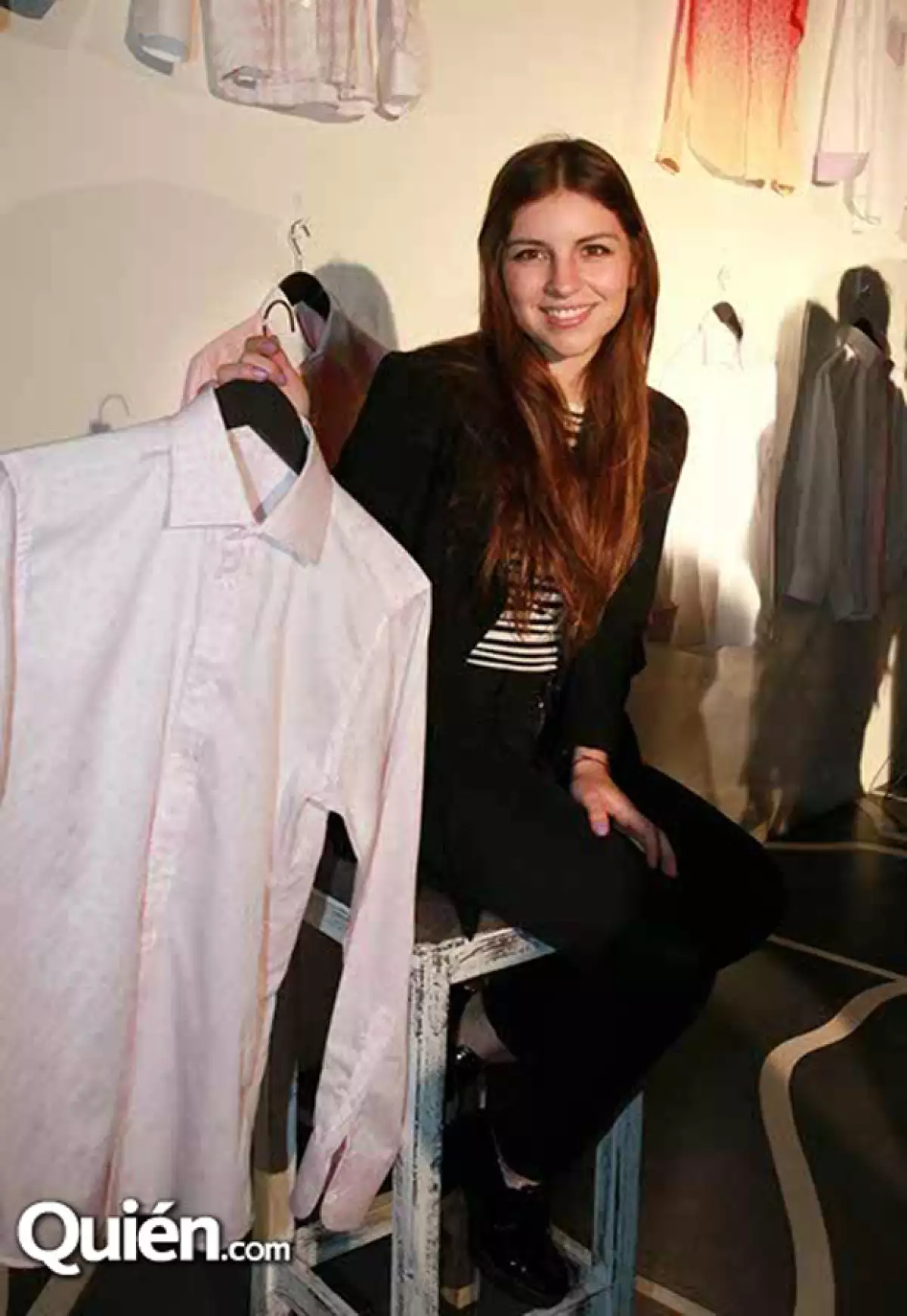 La estudiante resultó ganadora de “Crea tu Camisa Thomas Pink”, concurso que tiene como fin apoyar la lucha contra el cáncer de mama.