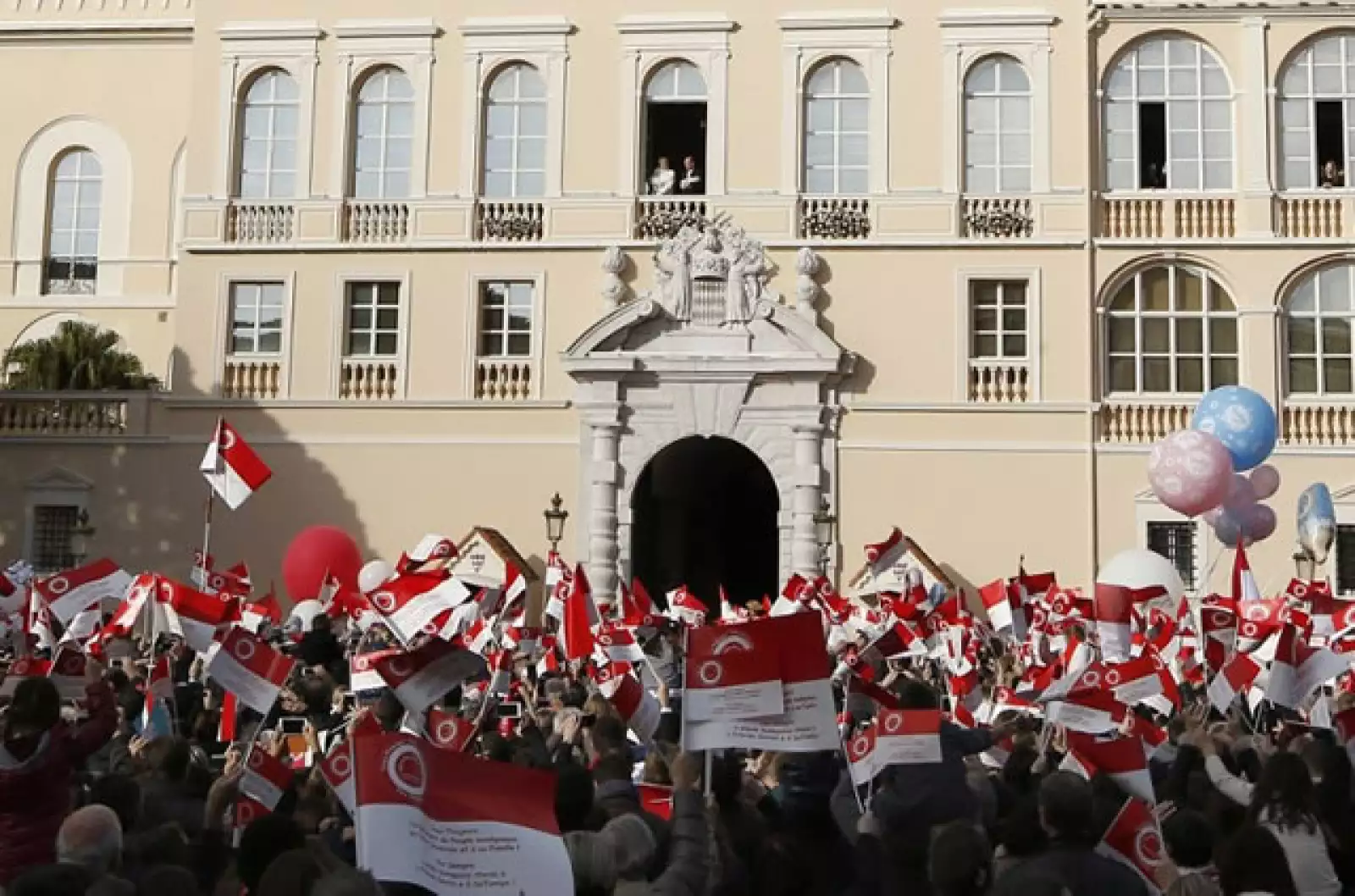 Así fue el recibimiento a los gemelos.