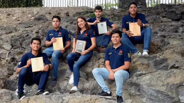 UNAM estudiantes - ingeniería civil