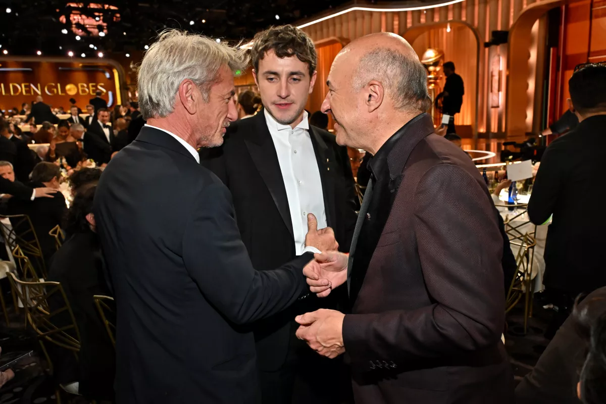 83rd Annual Golden Globes - Inside