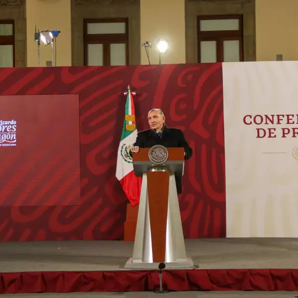 Adán Augusto López y Luisa María Alcalde