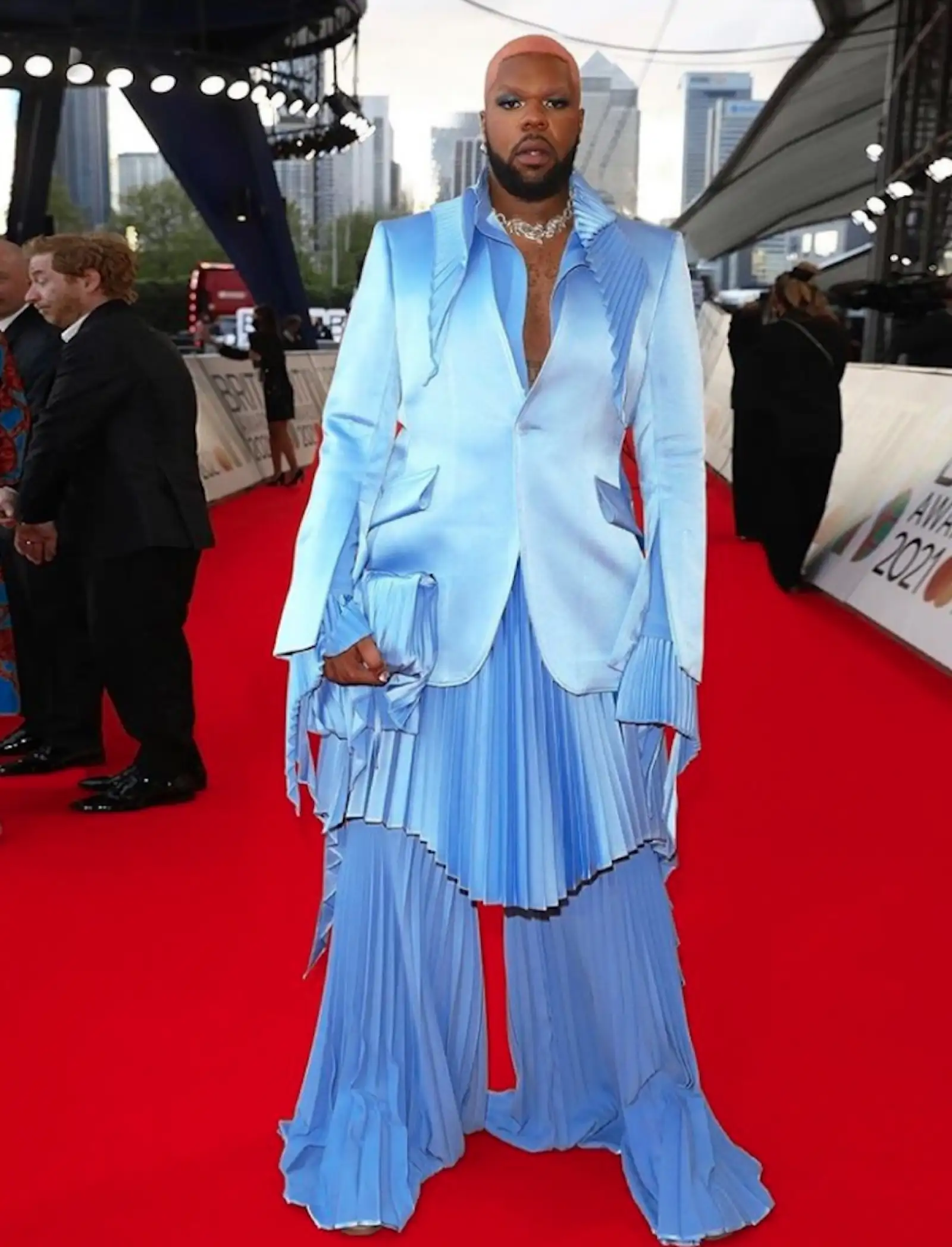 Mnek.jpg