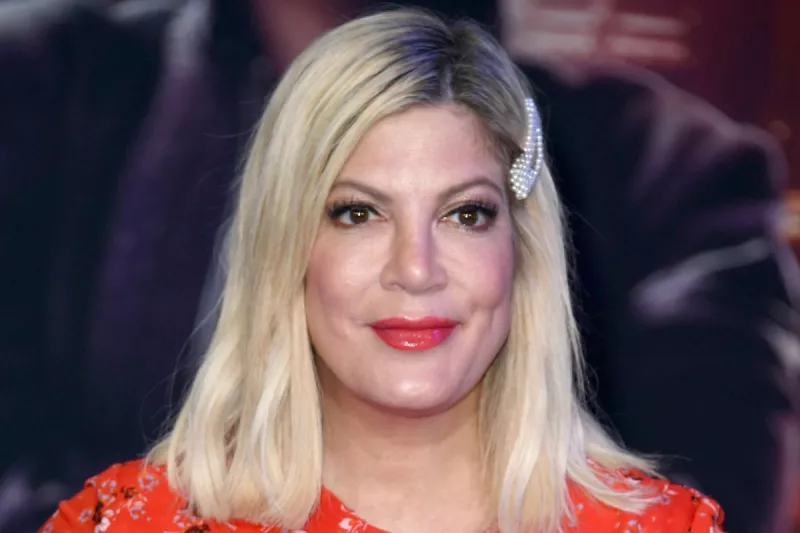 tori-spelling.jpg