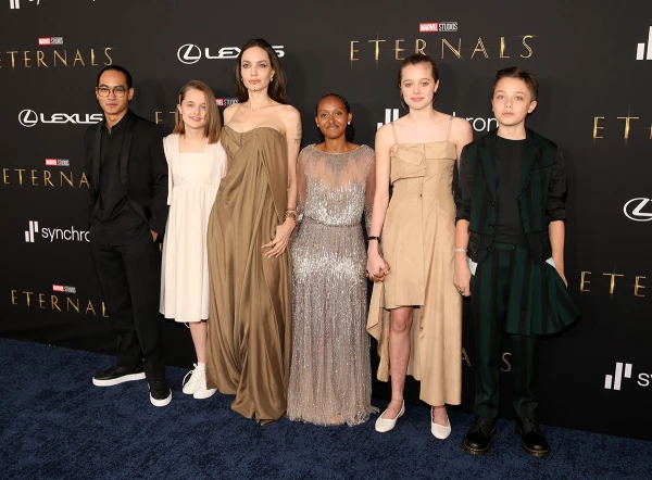 ¿Qué estudian los hijos de Angelina Jolie?
