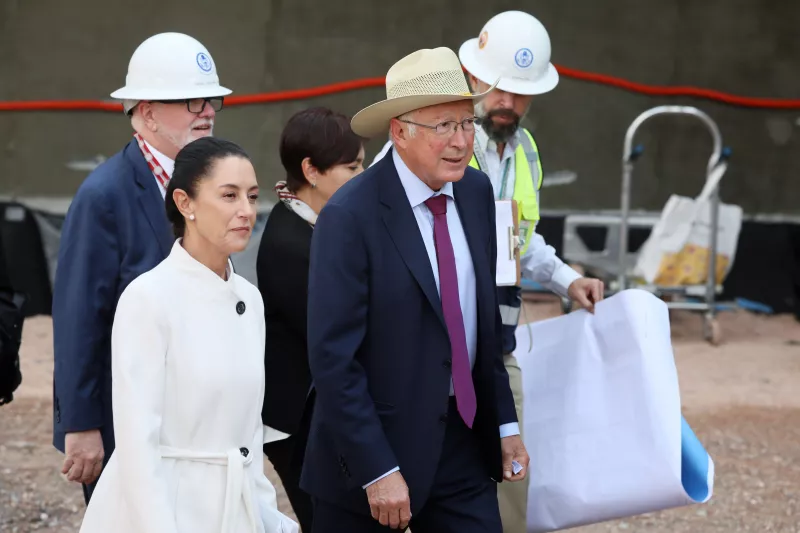 sheinbaum y ken salazar