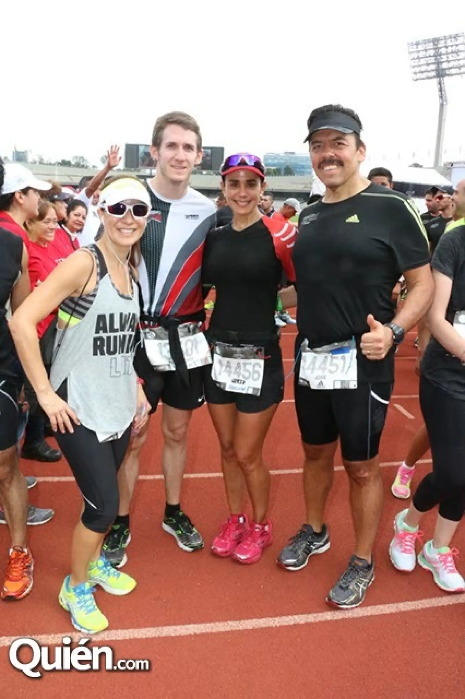 Karla Valdez,Alejandro Martínez,Pilar Domínguez y Arturo Figueroa