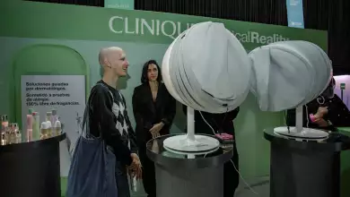 Clinique arrasó en ELLE Beauty Gang con un booth y una masterclass.