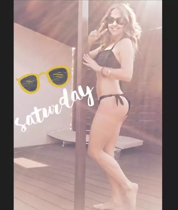 Así de sexy se dejó ver Andrea en su primera foto.