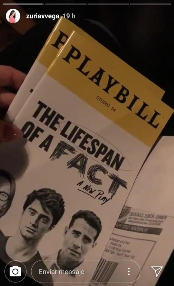 Zuria Vega y Alberto Guerra asistieron a ver la obra The Lifespan Of A Fact