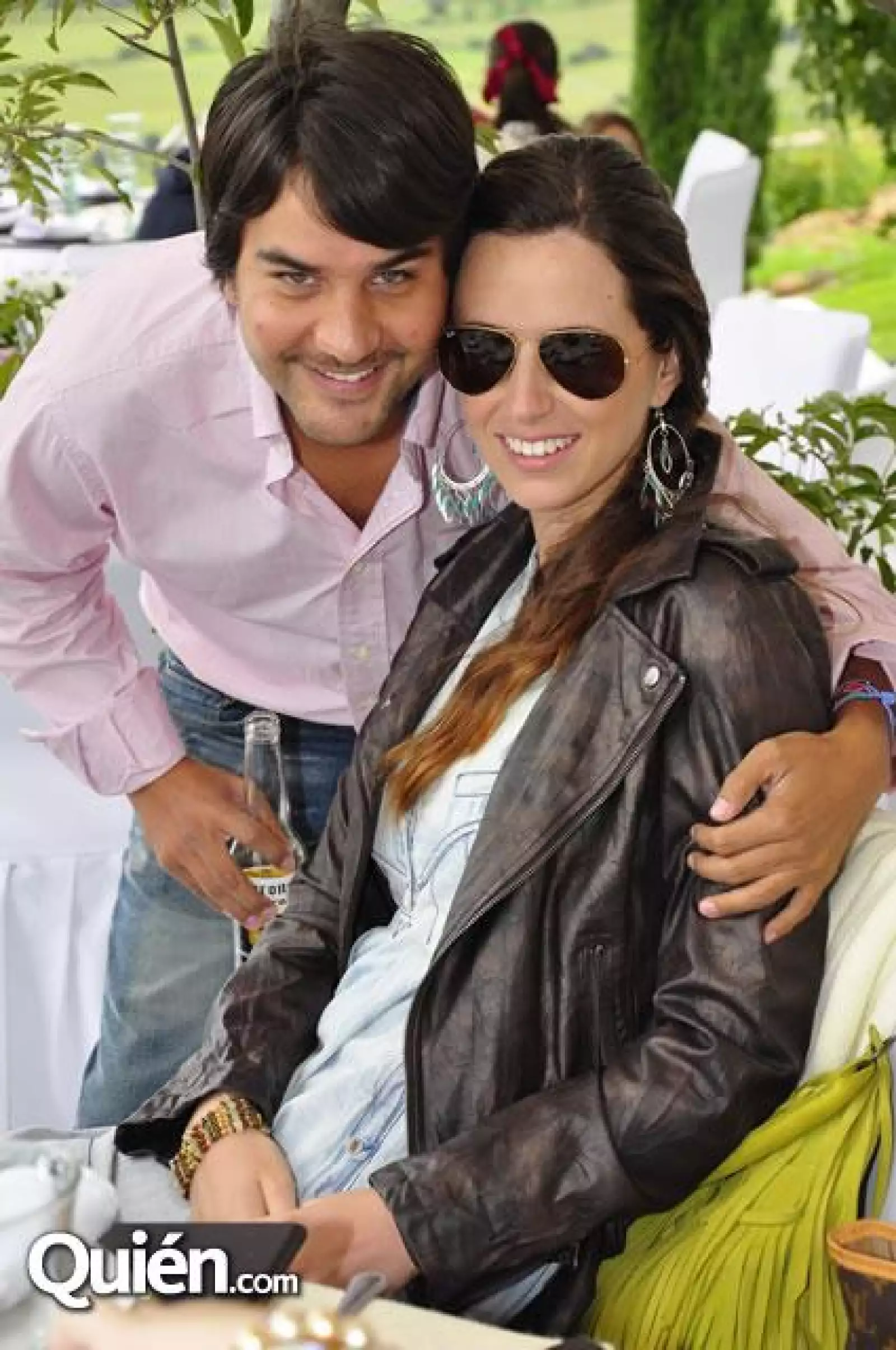 Civil Bety Vega y Rene Palme