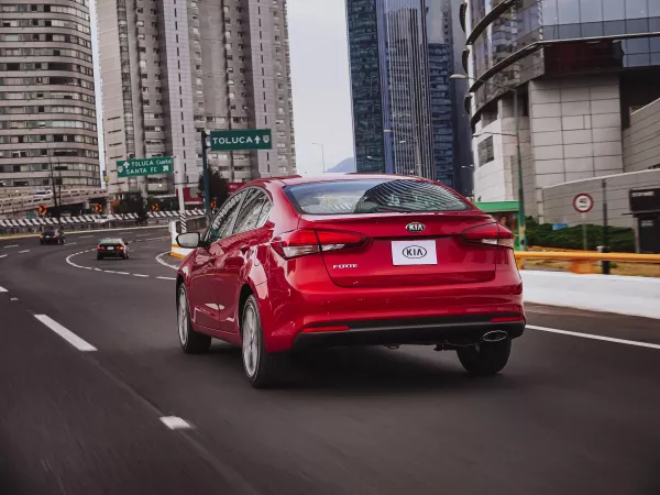 Plantas de Mazada y Kia han tenido doficultad para alcanzar su máxima capacidad. 