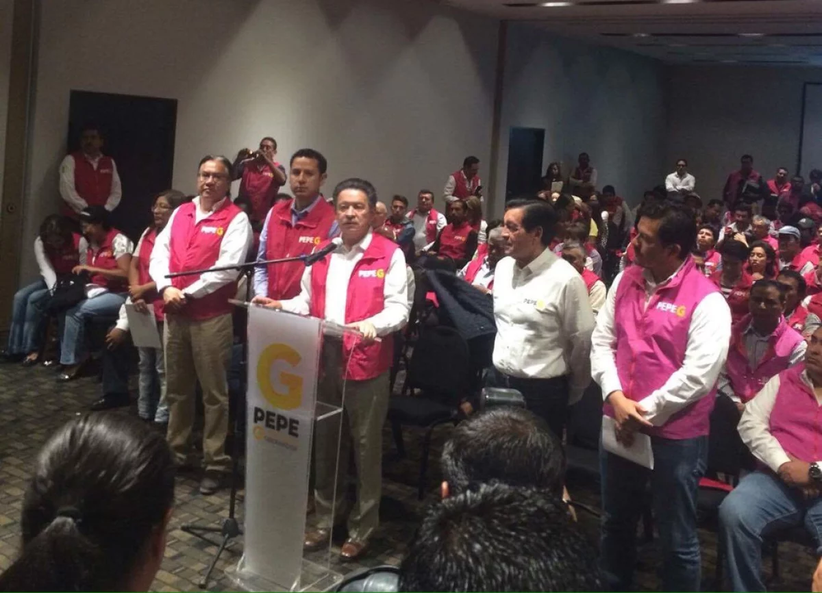 Carlos Navarrete acompañó al candidato José Guadarrama, quien busca la gubernatura del estado.