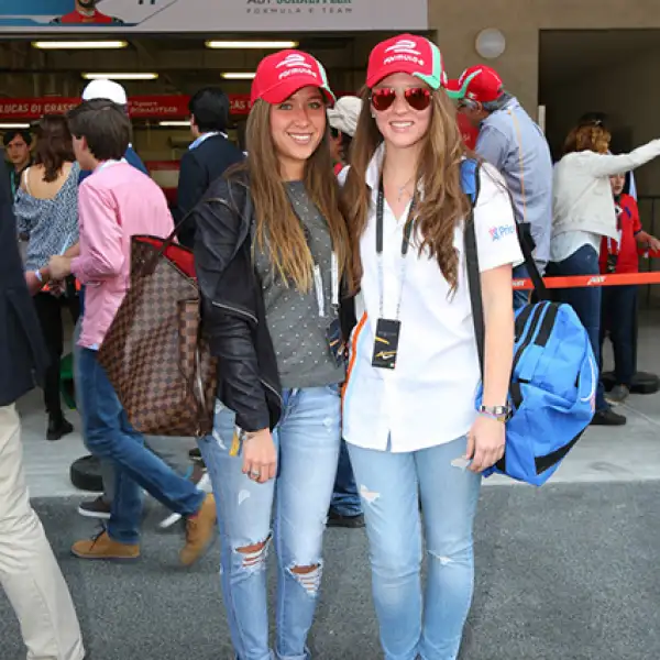 Natasha Bremstaller y Lulu Salazar