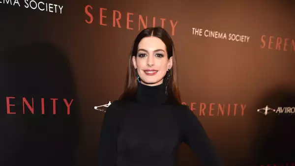 Anne Hathaway