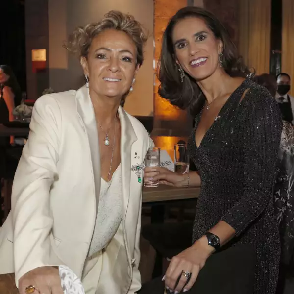 carmen-lopez-portillo-claudia-herrera