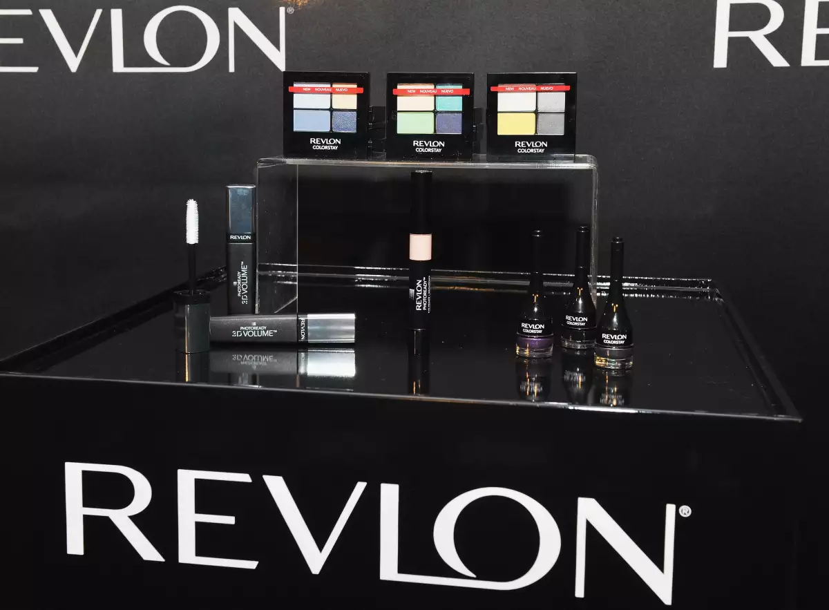 El presidente de Revlon señaló que la fusión de las marcas dará una presencia significativa a sus marcas en nuevas regiones geográficas.