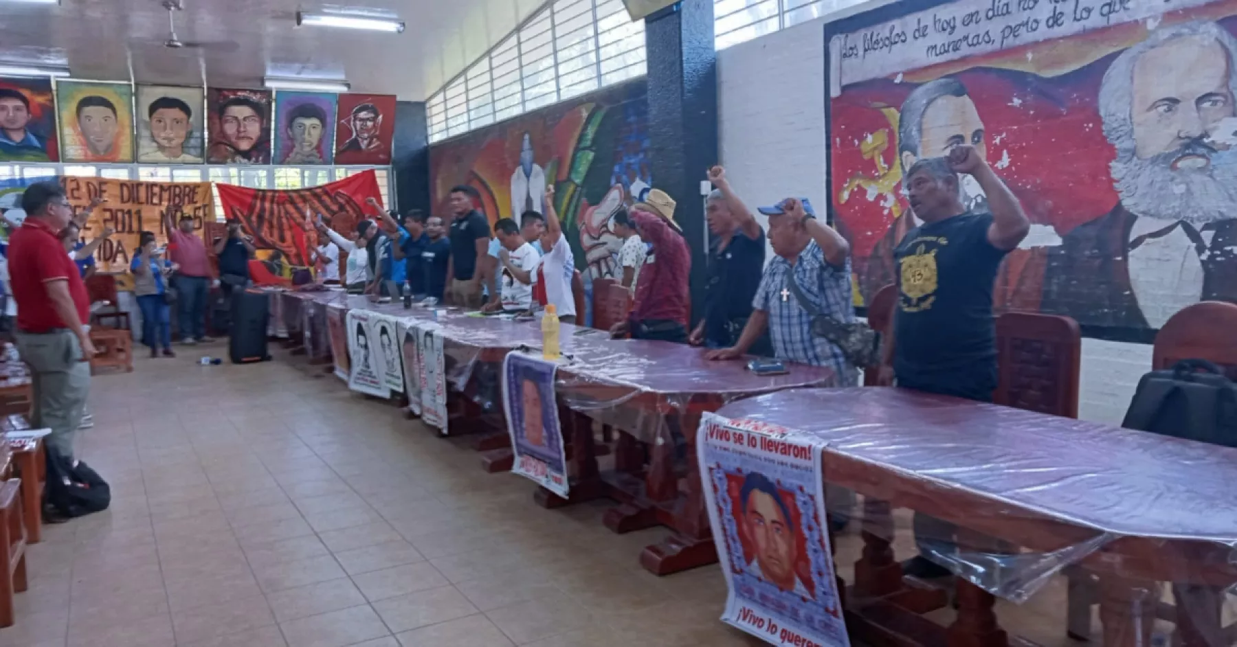 padres-43-boicot-elecciones.jpg