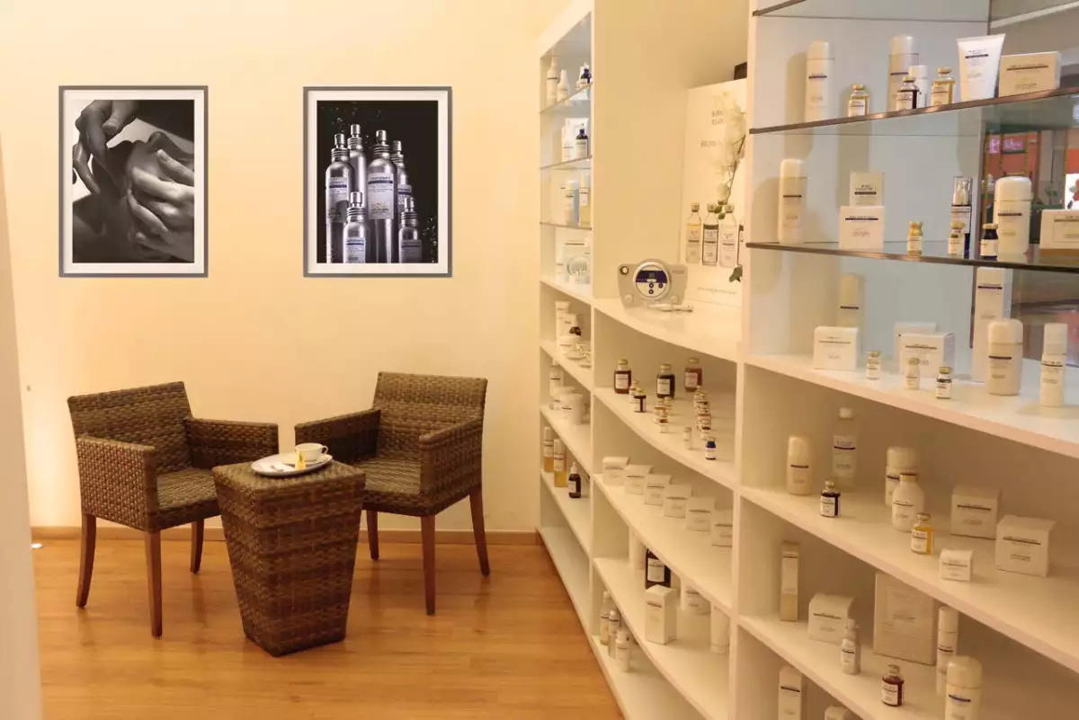 Spa Naturelle Interior.jpg