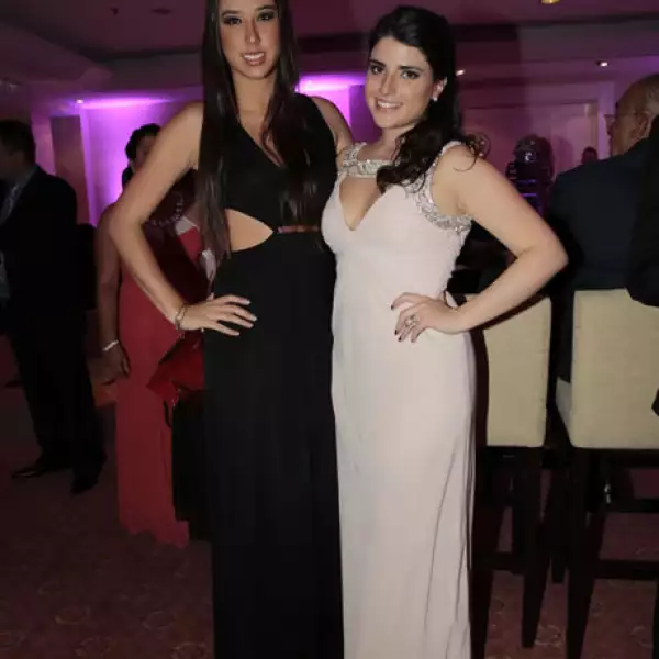 Elena Bosque,Daniela Torres