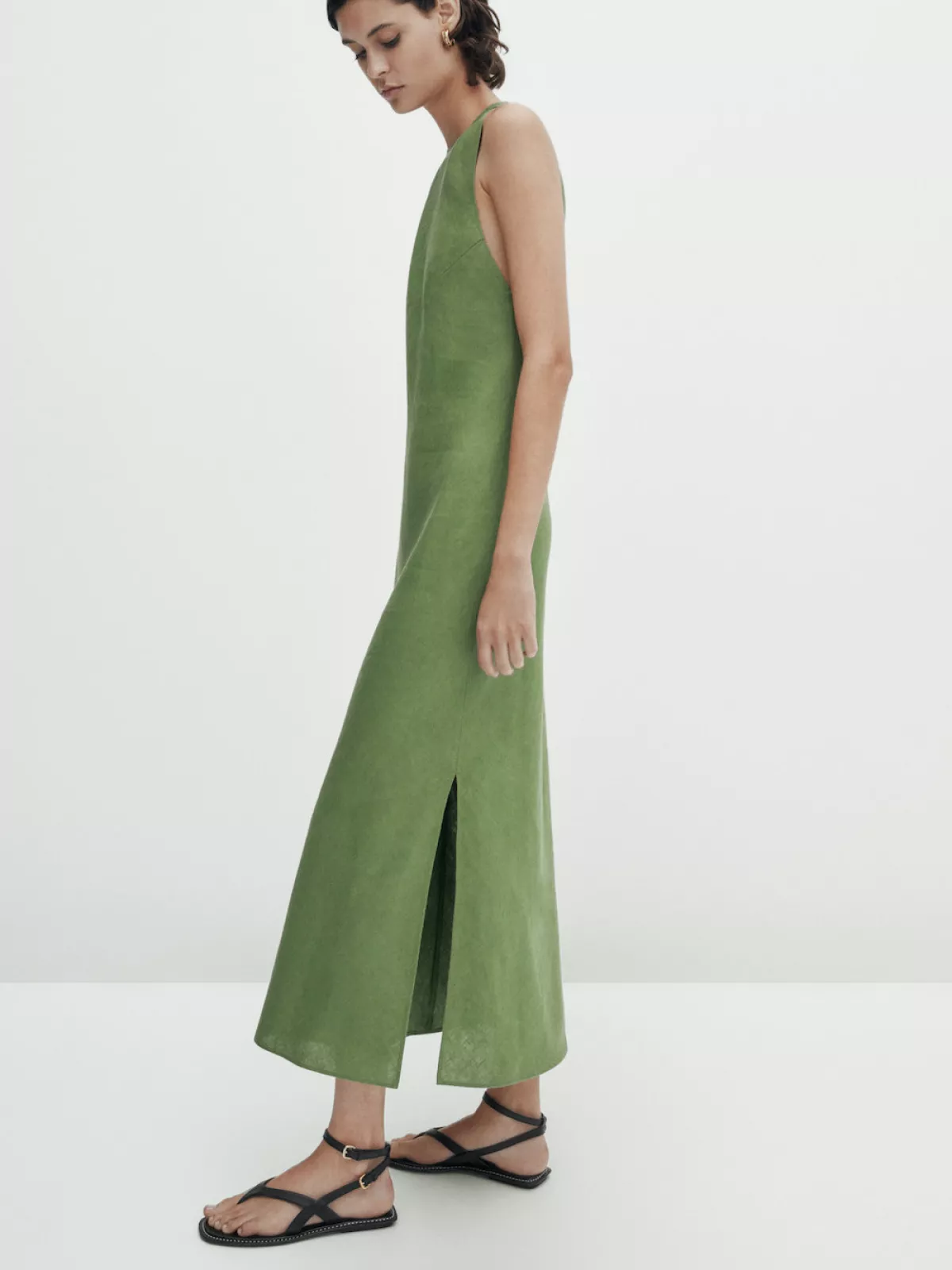 vestido-lino-verde-halter.jpg